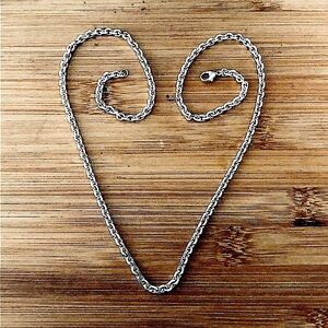 $134  Designer Estate Chain  Sterling Silver  22 Grams  Marked PC STERLING 925